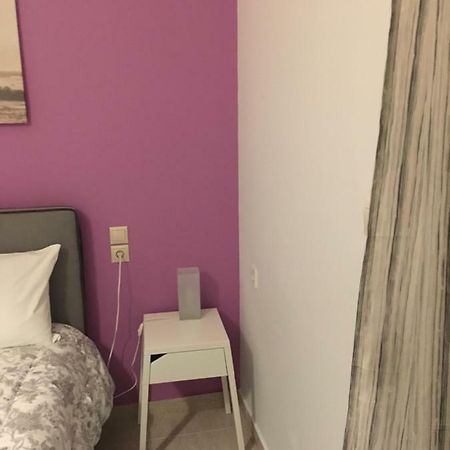 Central 2-Bedroom Luxury Apartment Heraklion  Bagian luar foto