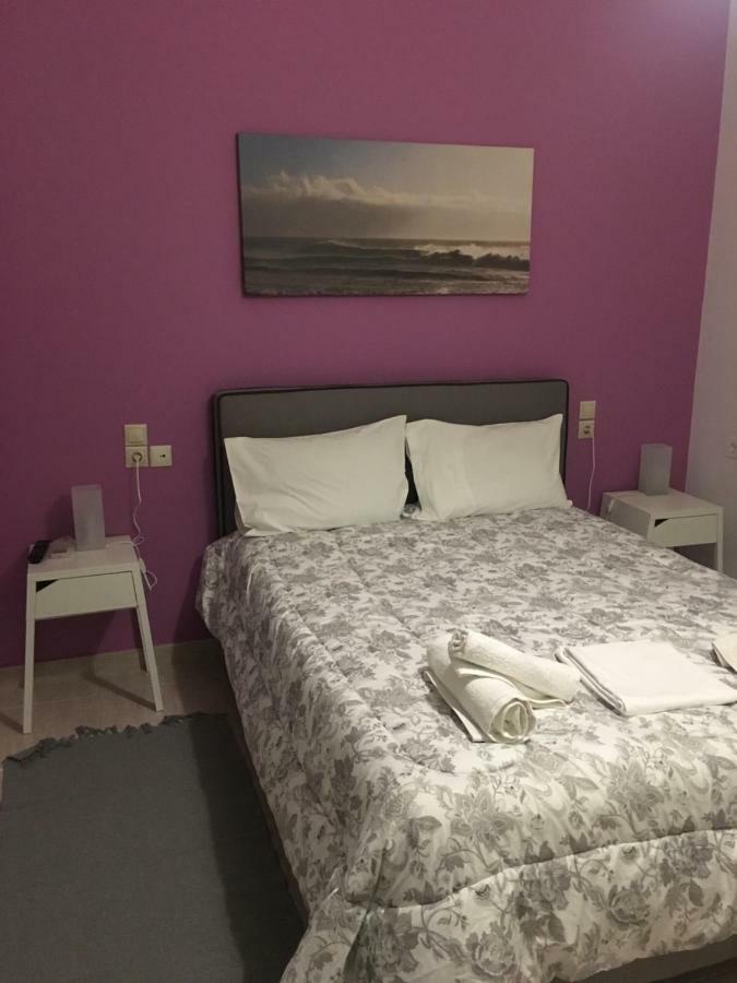 Central 2-Bedroom Luxury Apartment Heraklion  Bagian luar foto