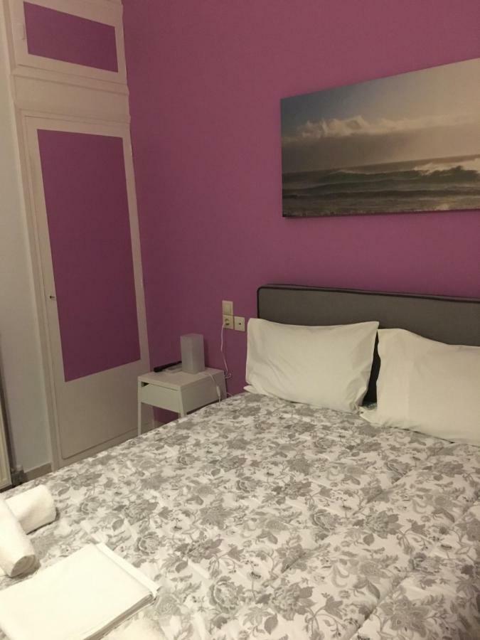 Central 2-Bedroom Luxury Apartment Heraklion  Bagian luar foto