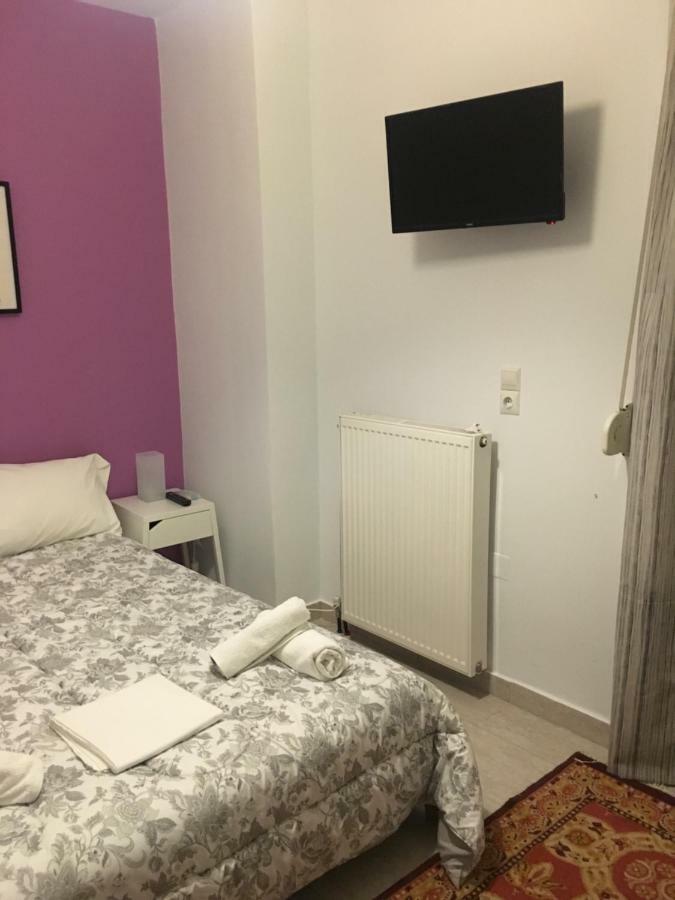 Central 2-Bedroom Luxury Apartment Heraklion  Bagian luar foto