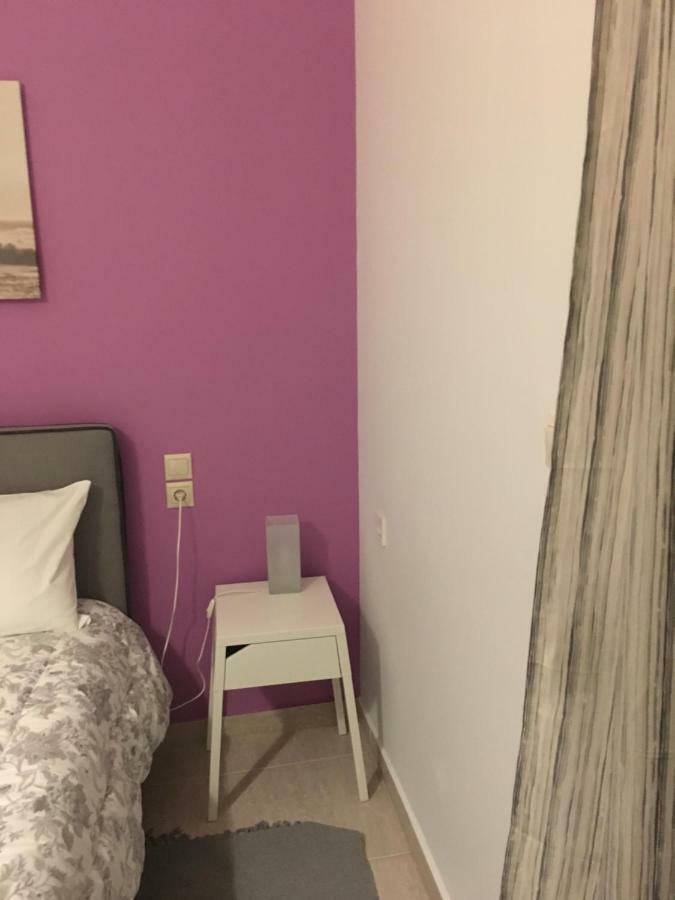 Central 2-Bedroom Luxury Apartment Heraklion  Bagian luar foto